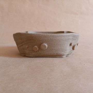 Piccolo mokko in gres non smaltato con decorazione Liberty. Adatto a bonsai di piccole dimensioni (shohin bonsai) o a composizioni d'erbe (kusamono)