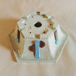 Vaso per shohin bonsai esagonale con decorazioni applicate