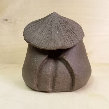 Statua pellegrino addormentato