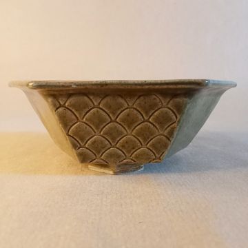 Vaso esagonale per bonsai shohin in gres con motivo a scaglie impresso